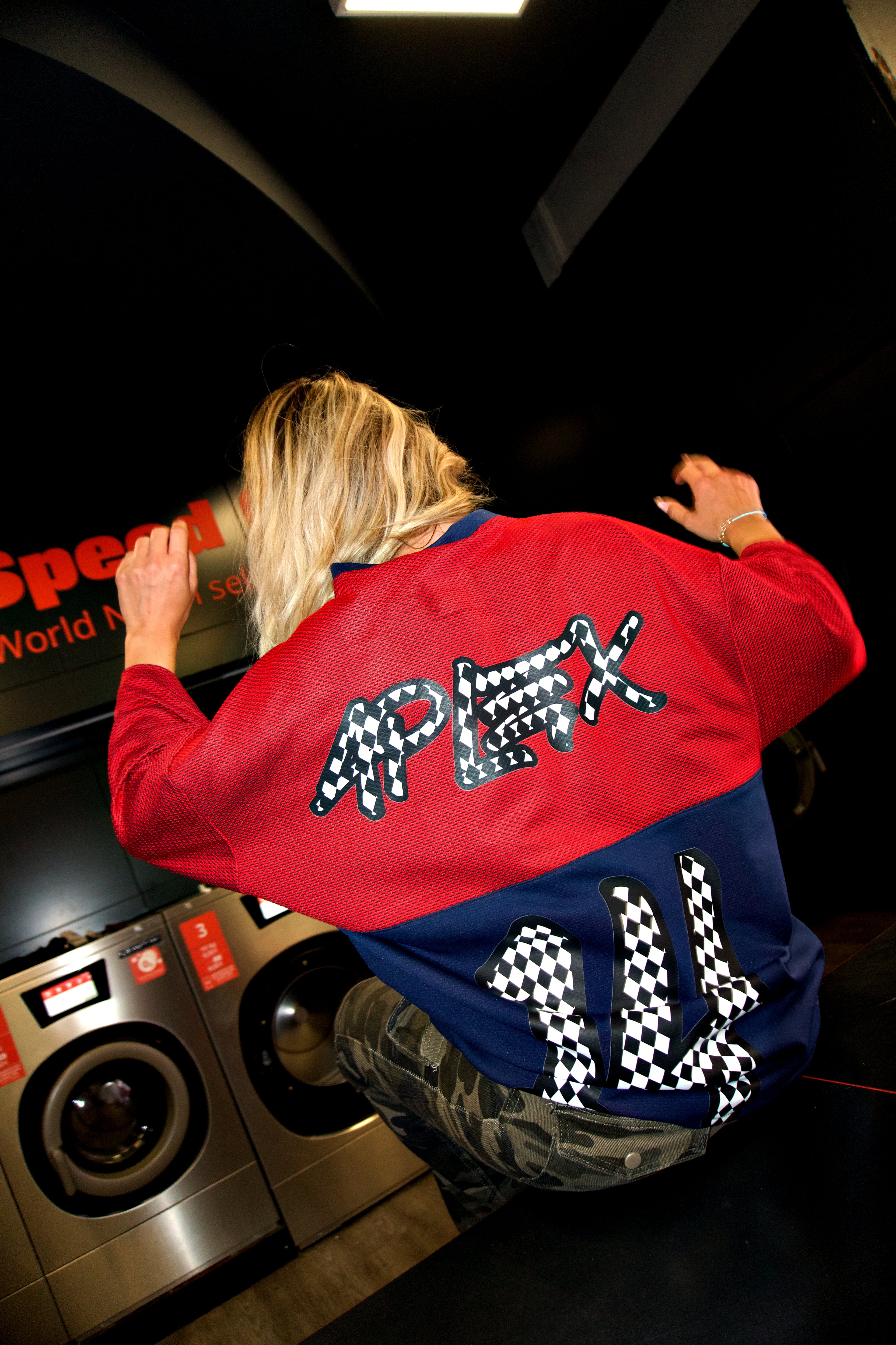 T-SHIRT AP BLUE & RED.